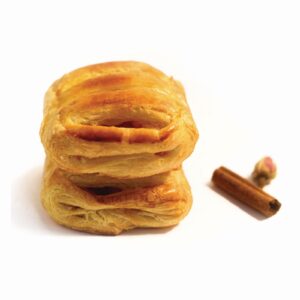 Κρουασανάκι Μήλο (βούτυρο γάλακτος), Συσκευασία: 10kg 40g, ΣΥΣΤΑTIKA: Bούτυρο γάλακτος, αποξηραμένο μήλο, κανέλλα.