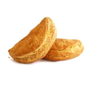 Τυρόπιτα Τρίγωνη Πάτρας, Συσκευασία: 60τμχ 180g, ΣΥΣΤΑΤΙΚΑ: Tυρί φέτα, τυρί μυζήθρα, σιμιγδάλι, μπεσαμέλ, πιπέρι.